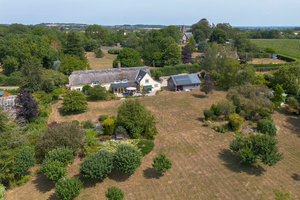 Property photo 1 of 47 Rear Aerial