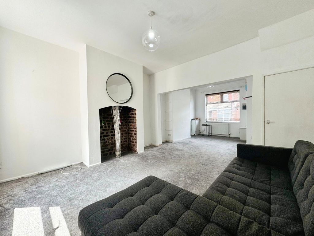 Property photo 2 of 9 Picture No. 05
