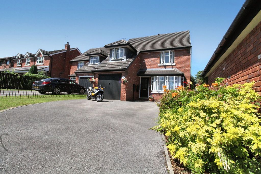 Property photo 1 of 37