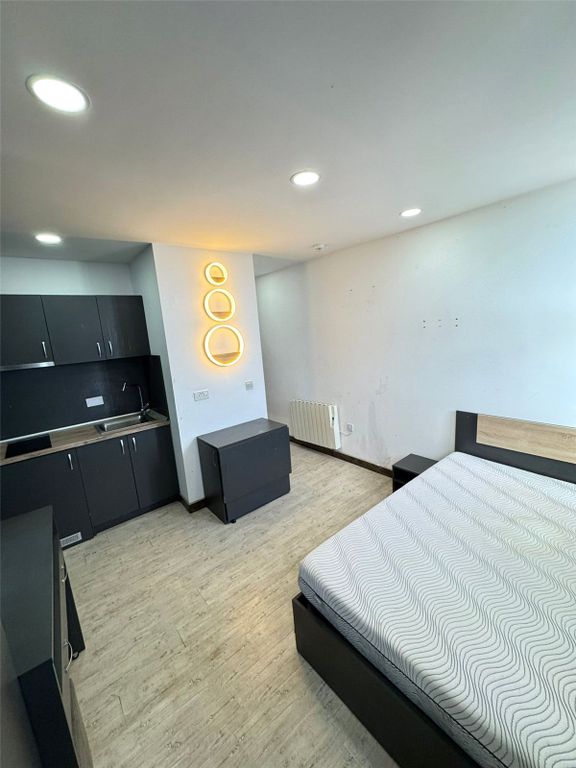 Property photo 1 of 8 Picture No. 07