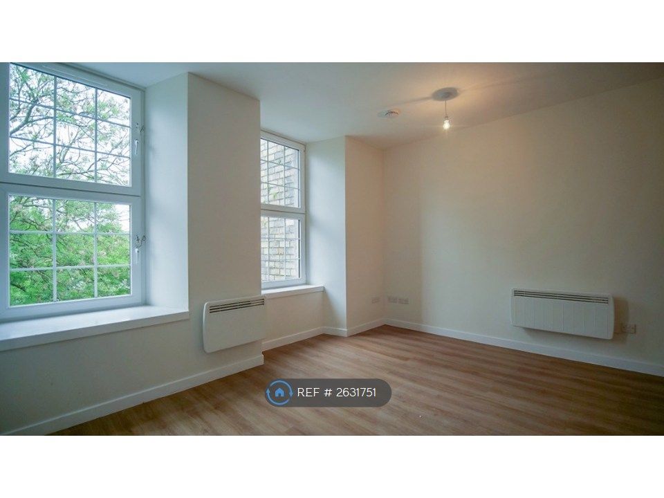 Property photo 3 of 4