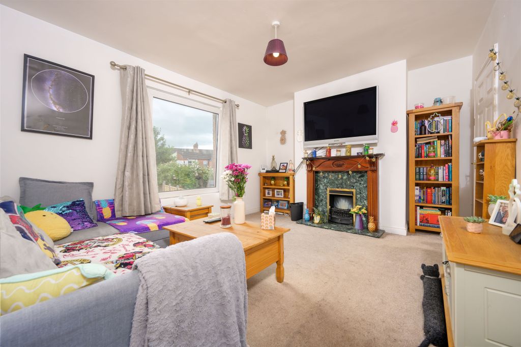 Property photo 2 of 11