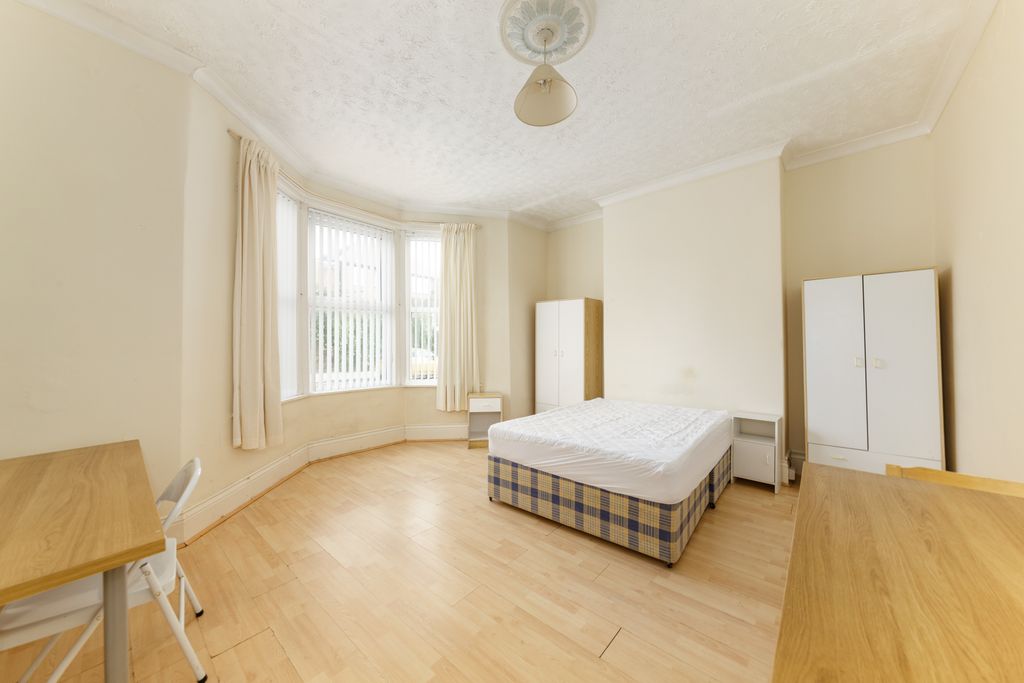 Property photo 3 of 5 11 Shortridge Terrac