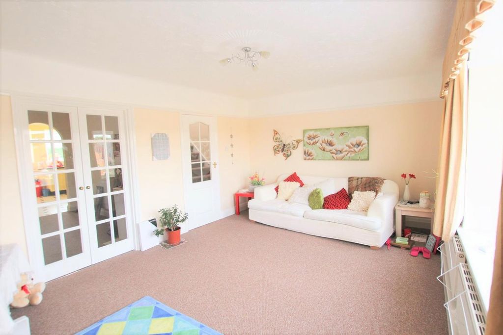 Property photo 1 of 12 Img_5238.Jpg