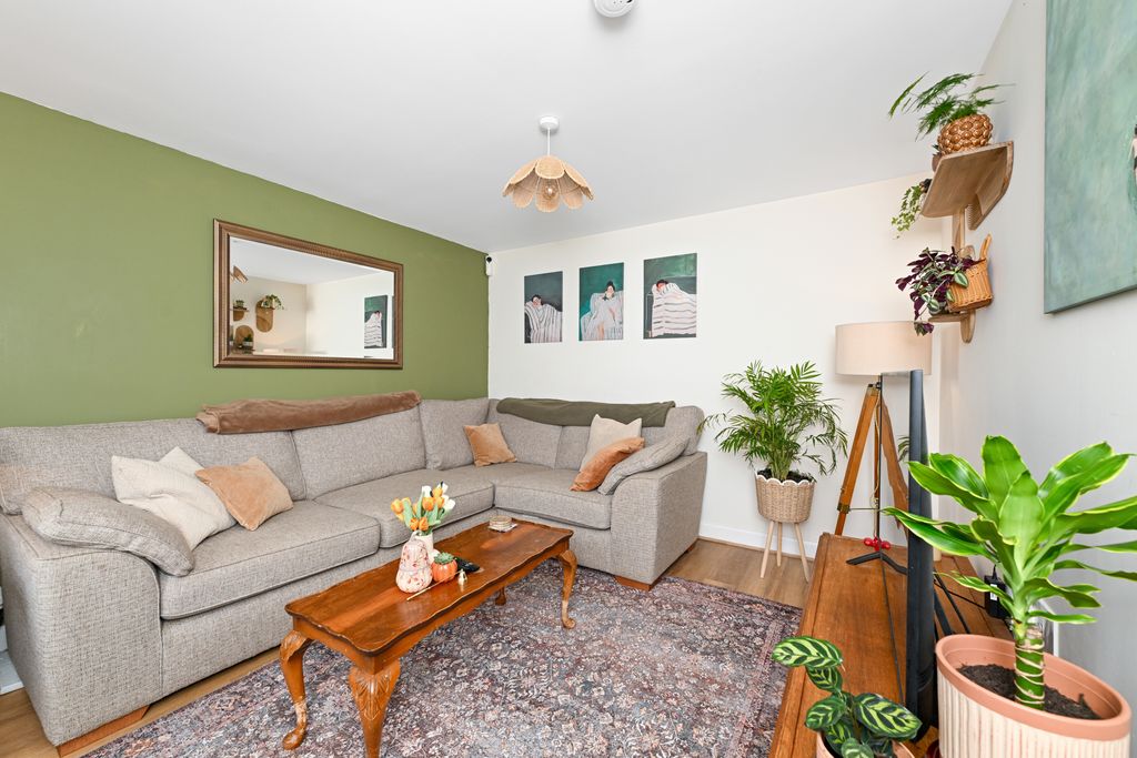 Property photo 2 of 19 Property Image 2