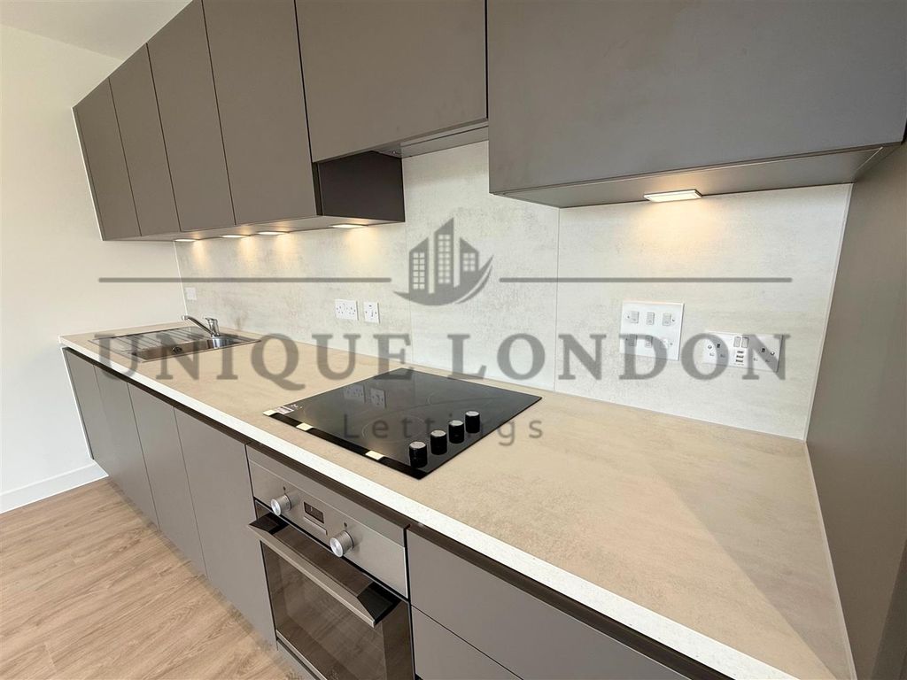 Property photo 3 of 11 133.Png