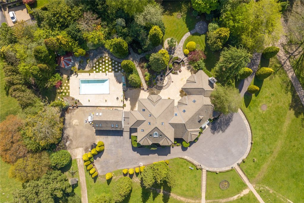 Property photo 2 of 19 Drone Image