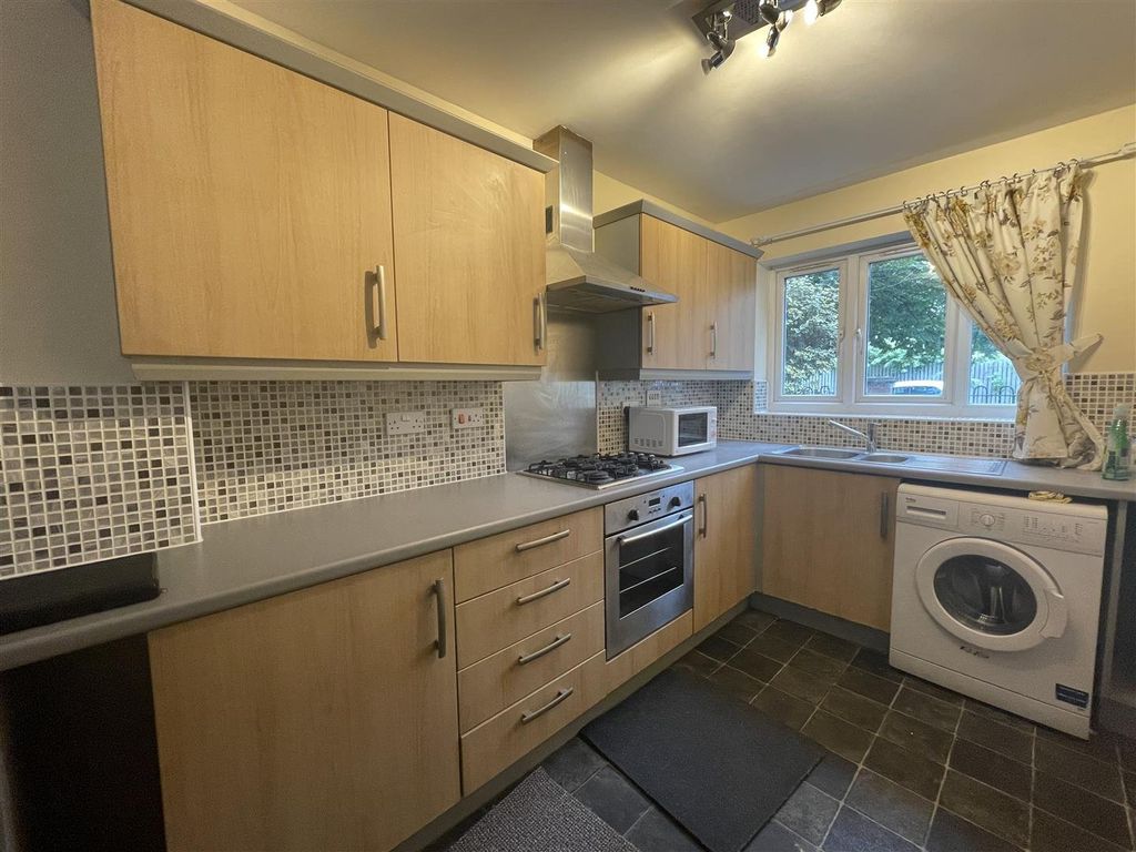 Property photo 2 of 12 Picture No. 09