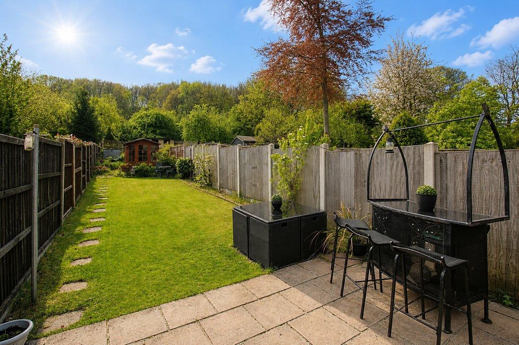 Property photo 2 of 13 Outside