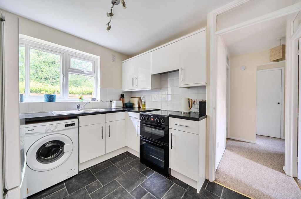 Property photo 2 of 16 Wellbrook Gardens 19 (15).Jpg