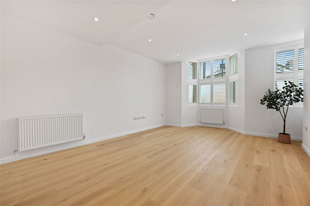 Property photo 1 of 13 Picture No. 06