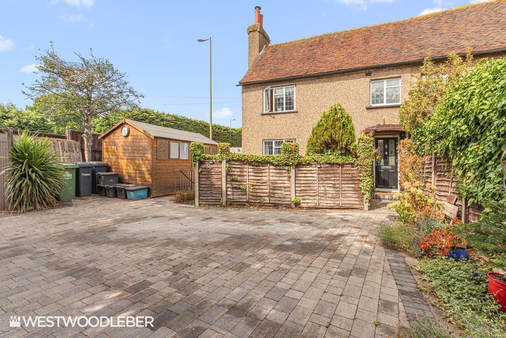 Property photo 1 of 39 Highroad_38.Jpg