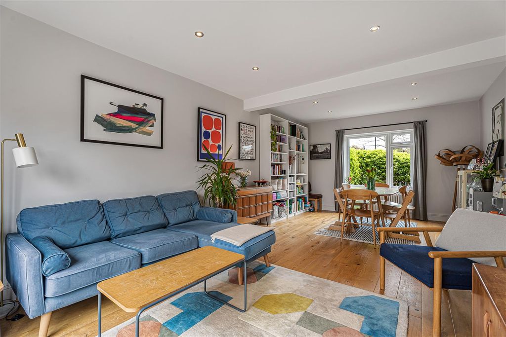 Property photo 2 of 42 2