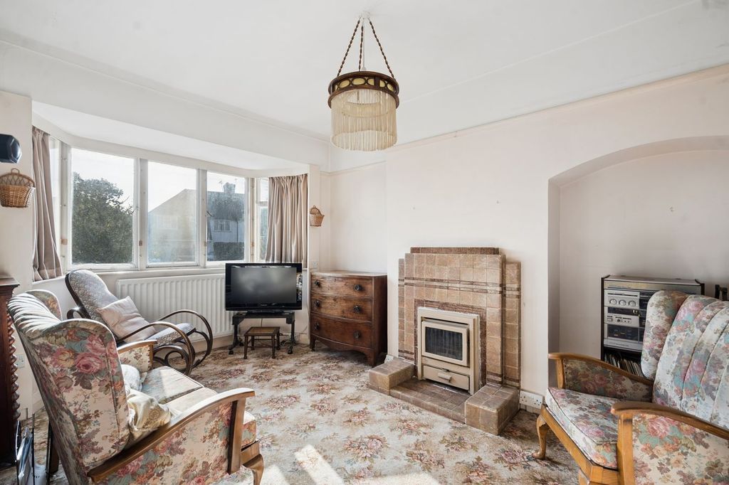 Property photo 2 of 15