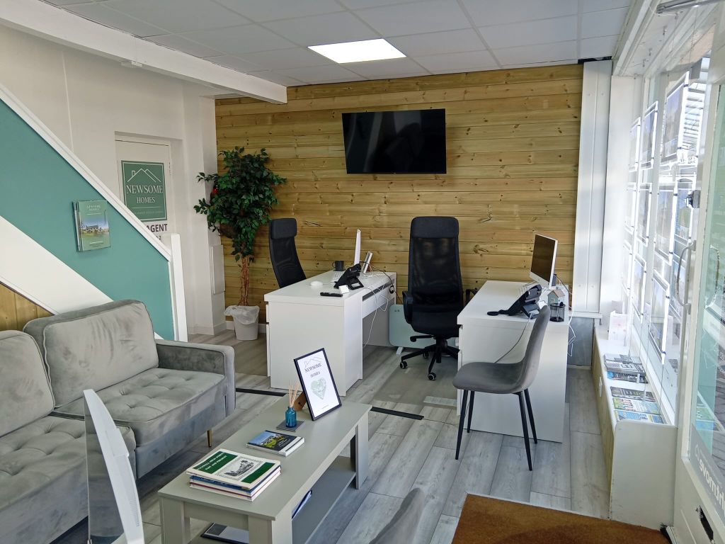 Property photo 2 of 4