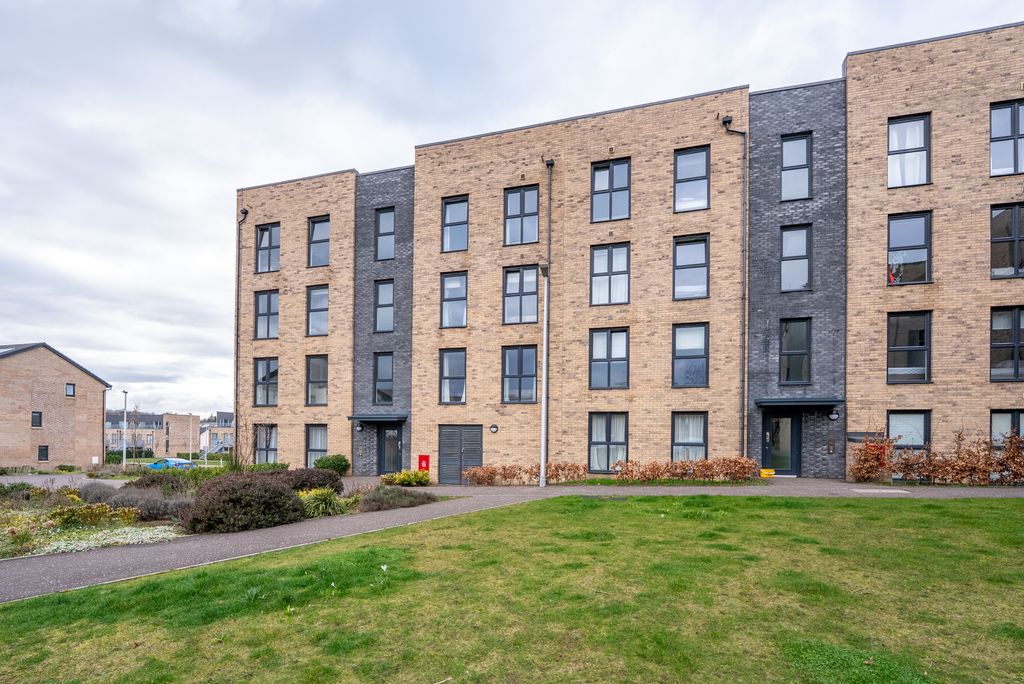 Property photo 1 of 16 Primary Property Image