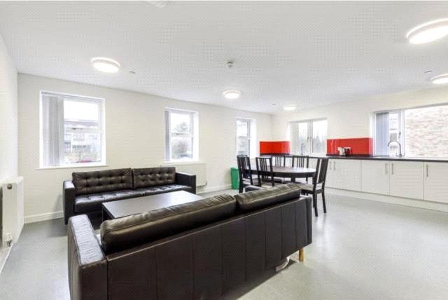 Property photo 3 of 11 Picture No. 04
