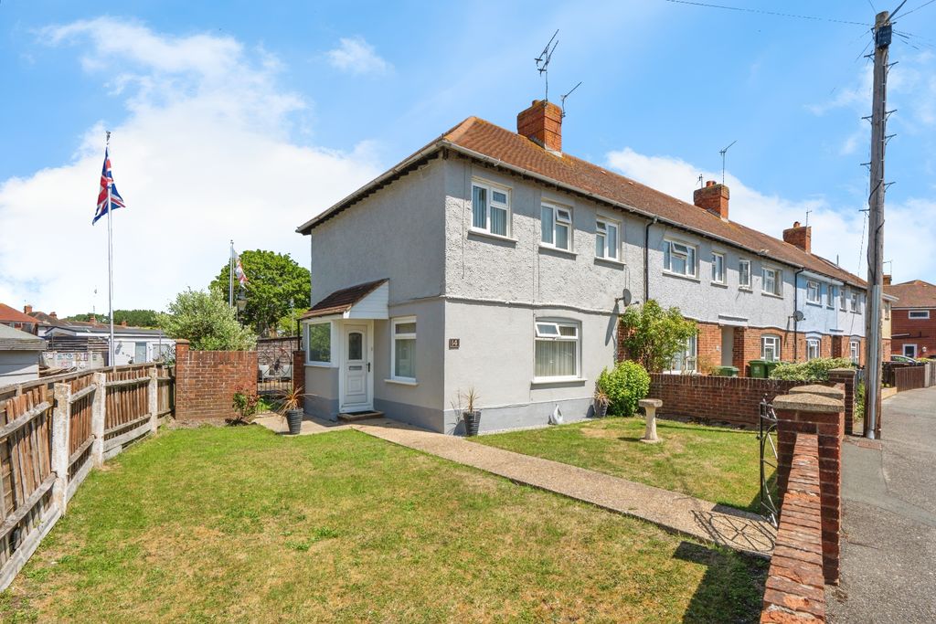 Property photo 1 of 19