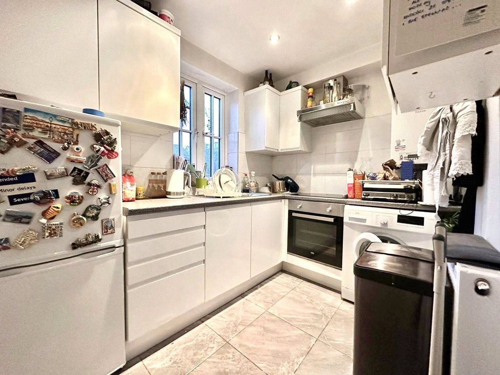 Property photo 3 of 7 Picture No. 05