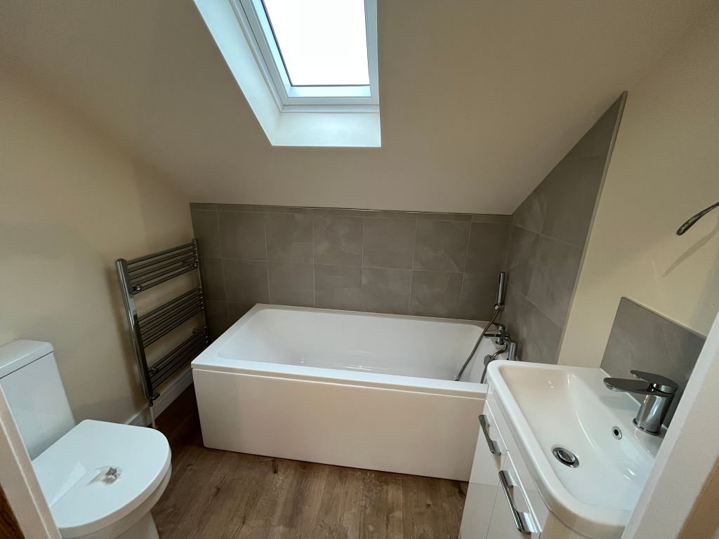 Additional image 18 of 4 bed barn conversion to rentMill Lane, Middle Rasen, Market Rasen. LN8