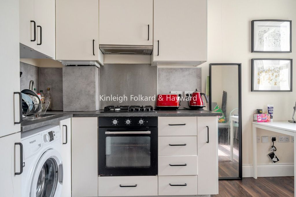 Property photo 1 of 14 Picture No. 07