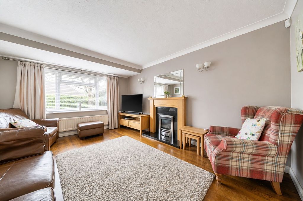 Property photo 3 of 18