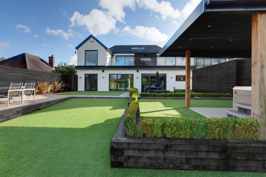 Property photo 1 of 42 Exterior And Gardens