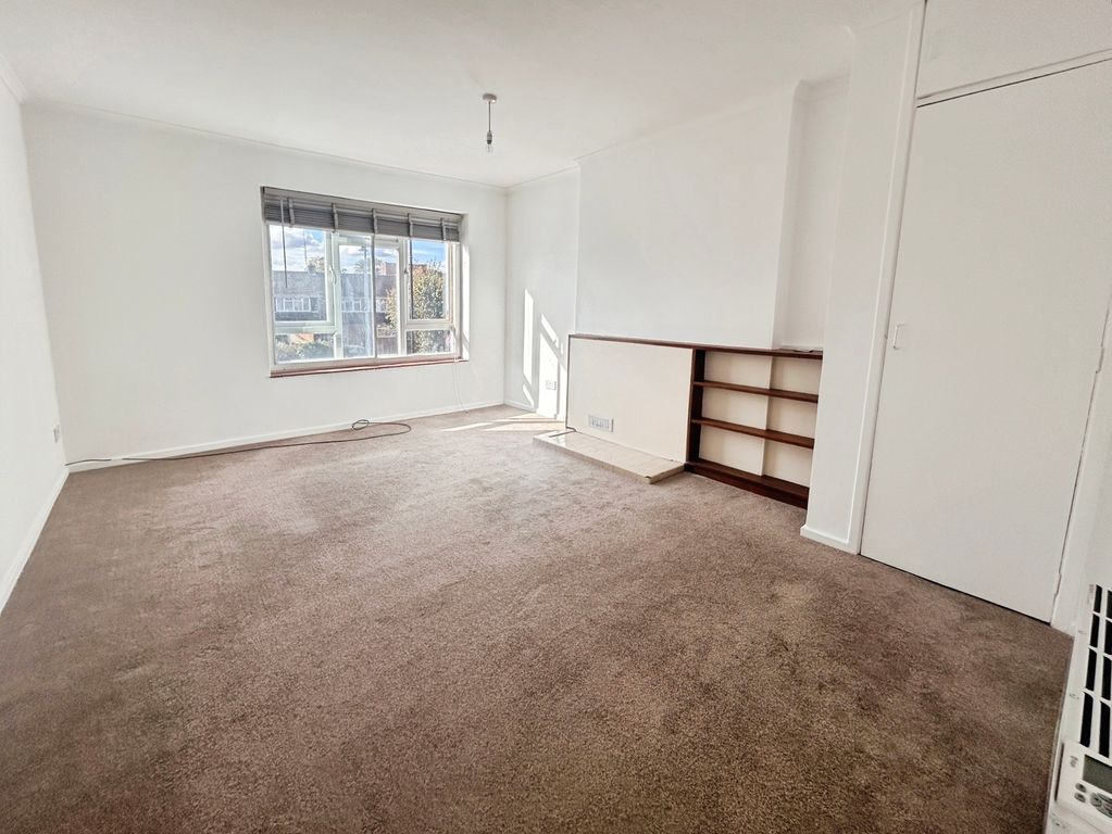 Property photo 2 of 7 Pbox-Img.Jpg