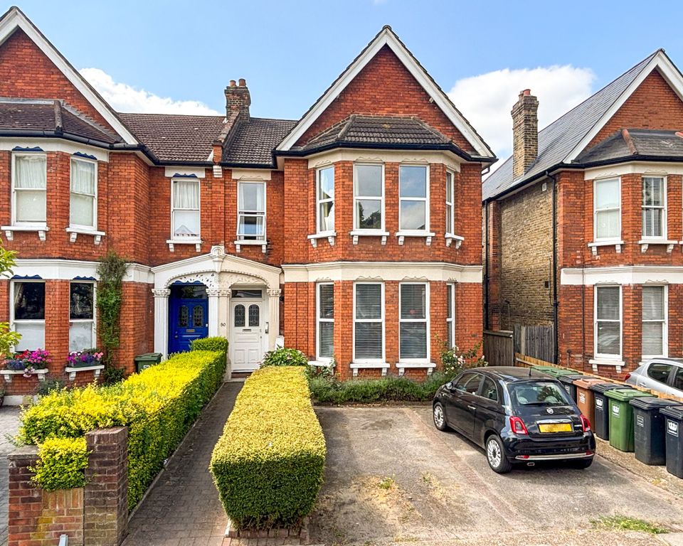 Property photo 2 of 13