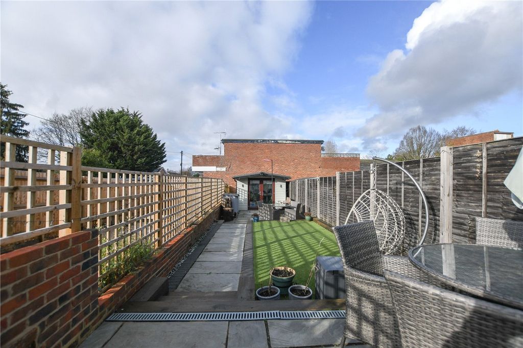 Property photo 2 of 14 Picture No. 26