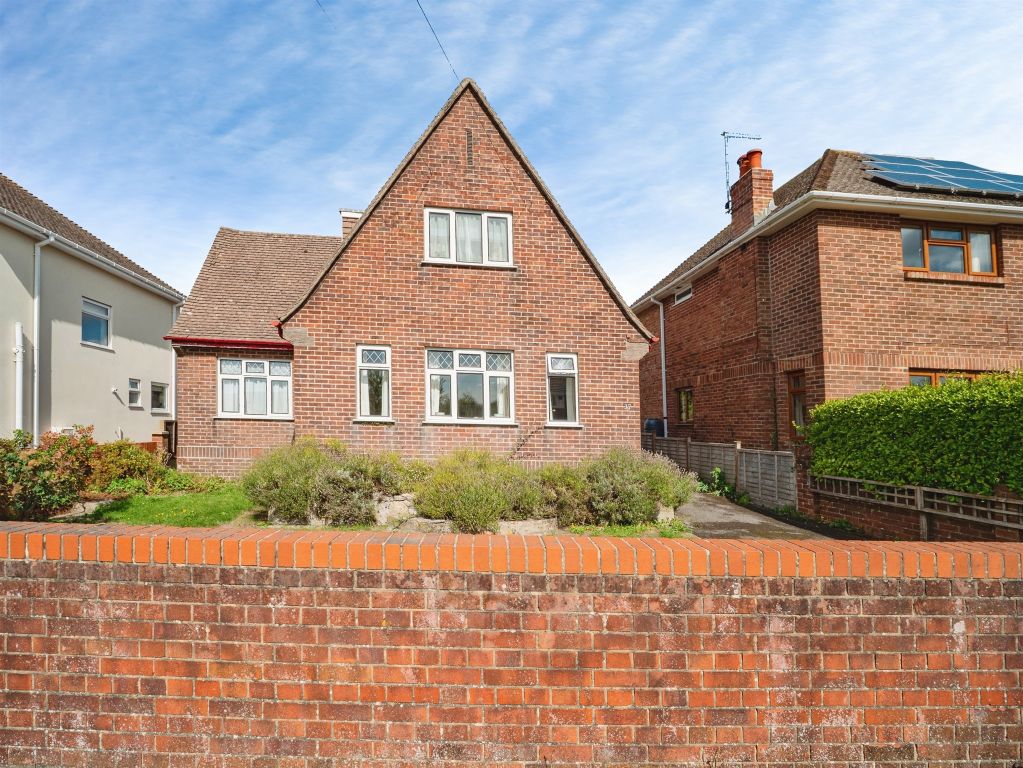 Property photo 1 of 31