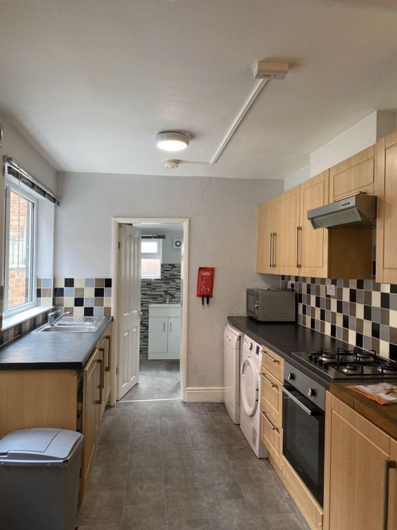 Property photo 1 of 8 9499433.Jpg