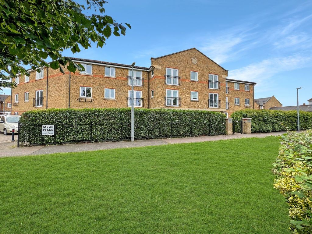 Property photo 1 of 11