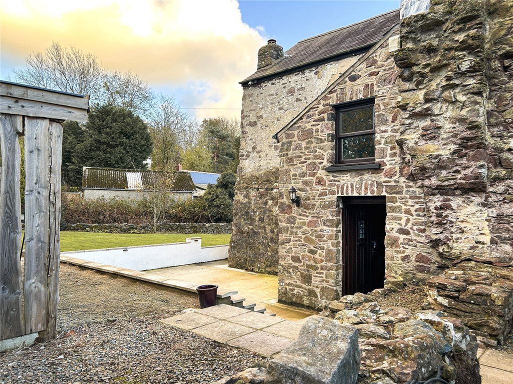 Property photo 2 of 34 Picture No. 07