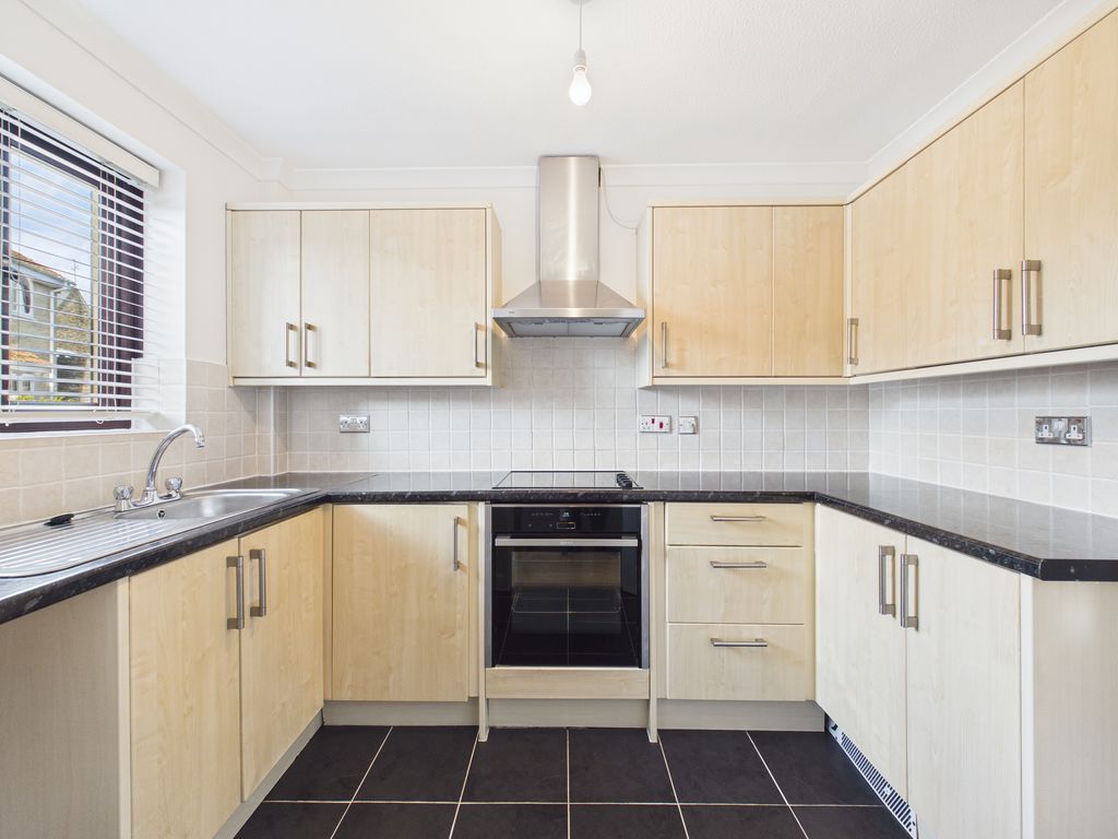 Property photo 3 of 14 Photo 6