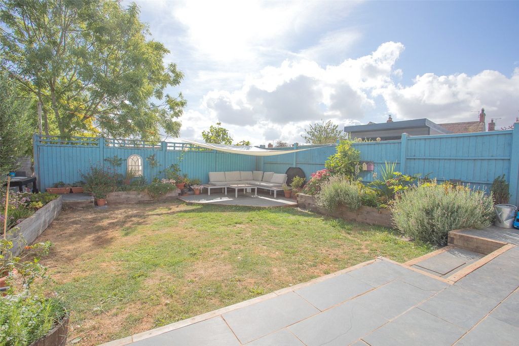 Property photo 3 of 21 Picture No. 29