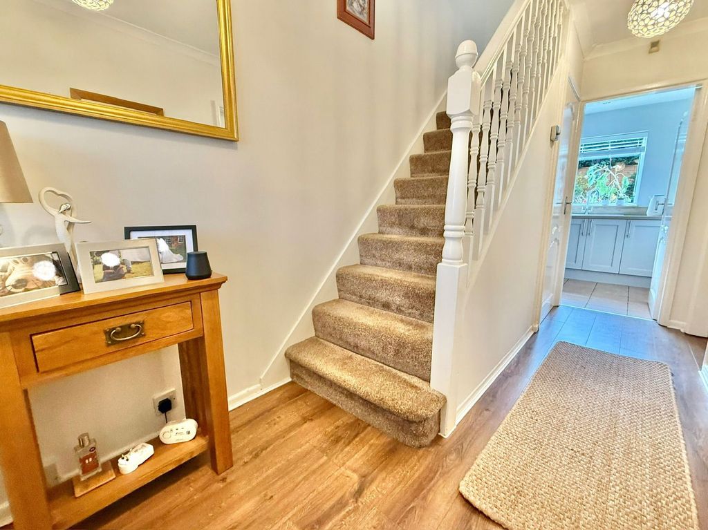 Property photo 3 of 30