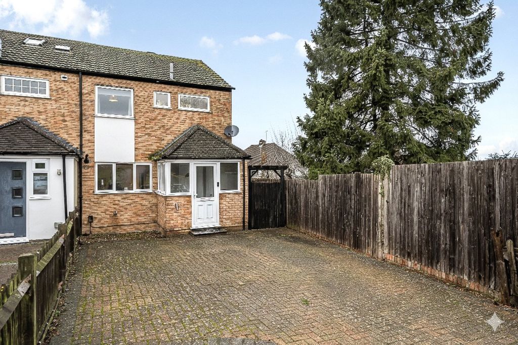 Property photo 1 of 16 Picture No. 23