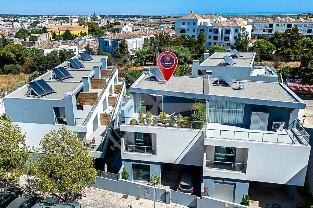 Property photo 1 of 30