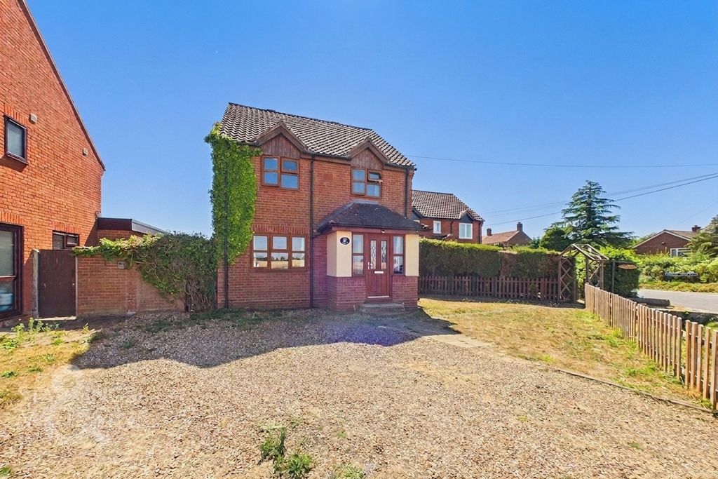 Property photo 1 of 25