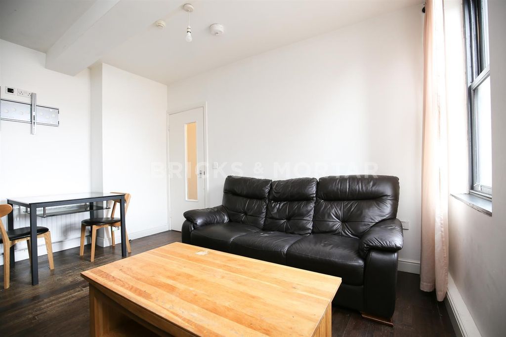 Property photo 2 of 11 2.Jpg