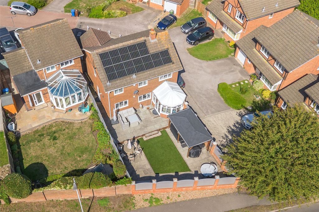 Property photo 1 of 18 Picture No. 08