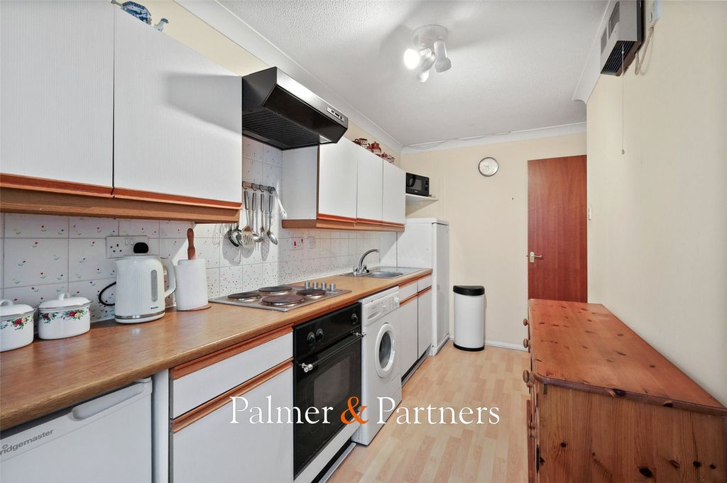 Property photo 3 of 15 Picture No. 03