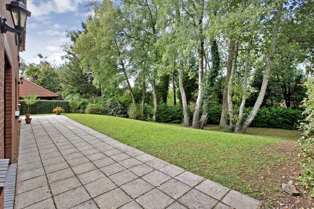 Additional image 22 of 5 bed detached house for saleAlder Close, Newton Abbot TQ12