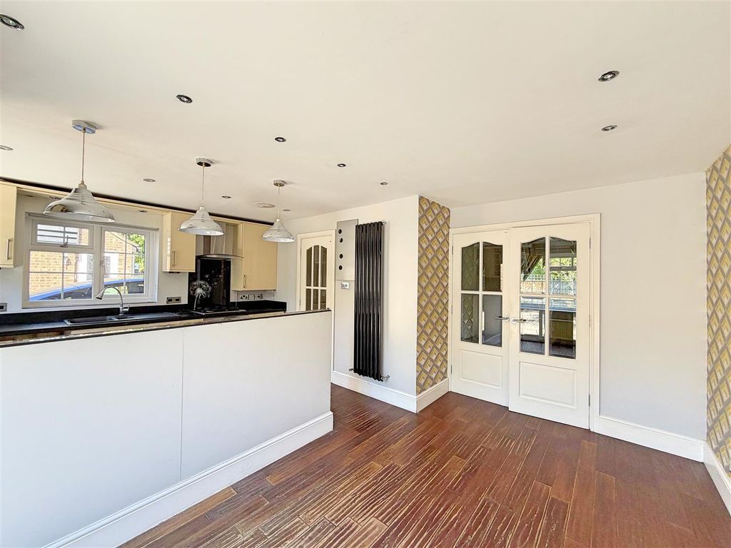 Property photo 3 of 18 Img_9489.Jpg