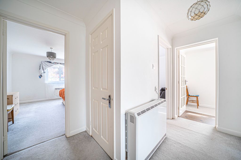 Property photo 3 of 21