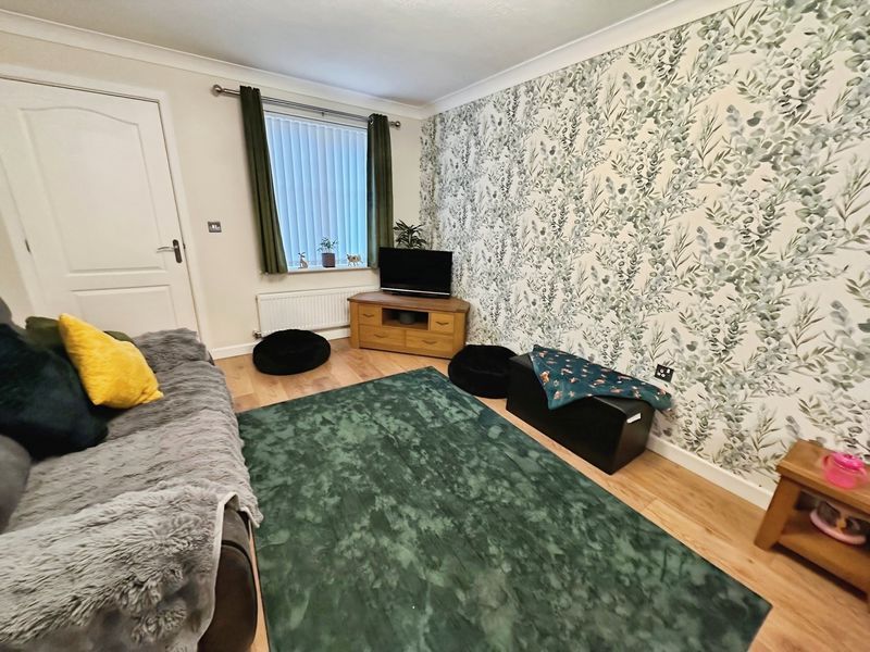 Property photo 2 of 18 Photo 12