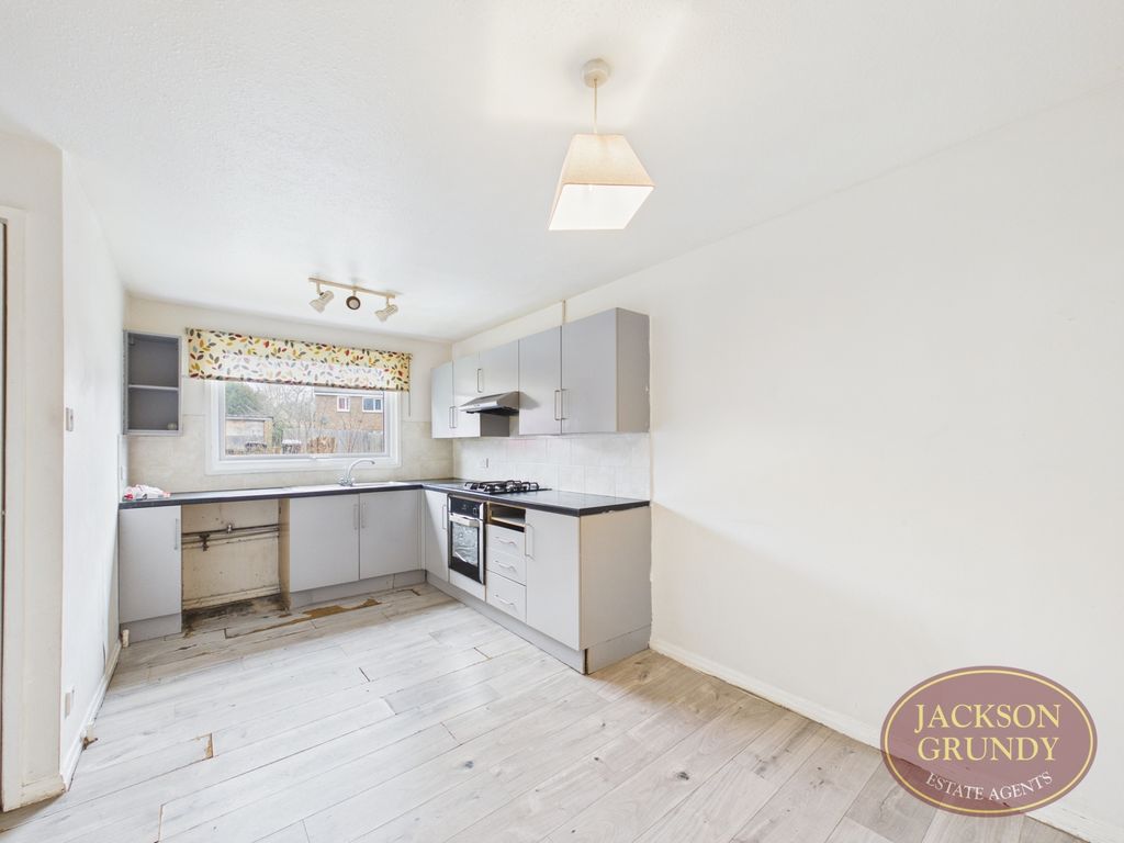 Property photo 2 of 16 Photo 2