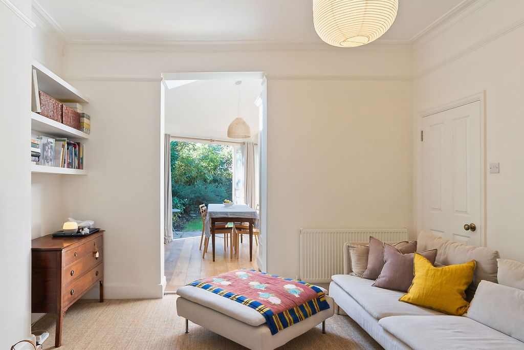 Property photo 3 of 22