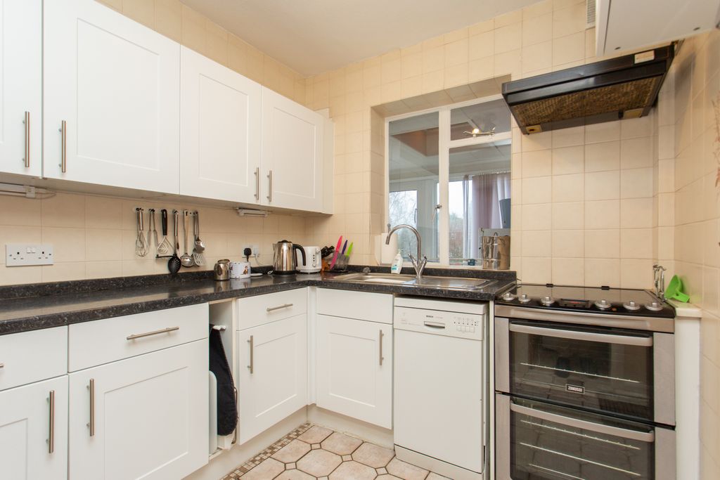 Property photo 2 of 14 Picture 2